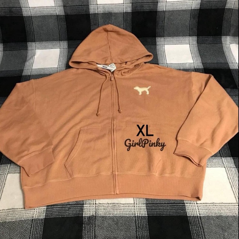 VS PINK CAMPUS FULL ZIP LOGO HOODIE IN TOFFEE & WHITE SHELL MINI DOG IN XL